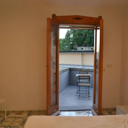 The View - Capodimonte 4*