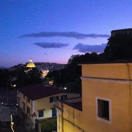 The View - Capodimonte