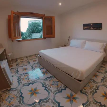 Guest house The View - Capodimonte Naples