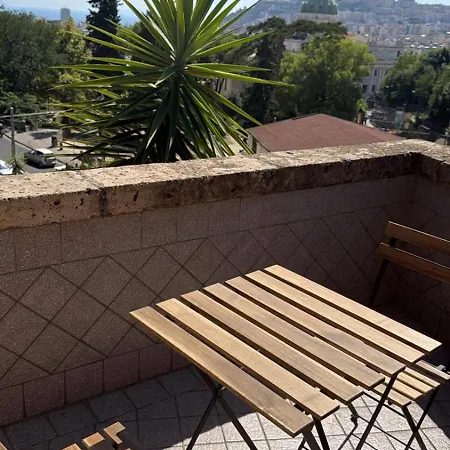 The View - Capodimonte Guest house Naples